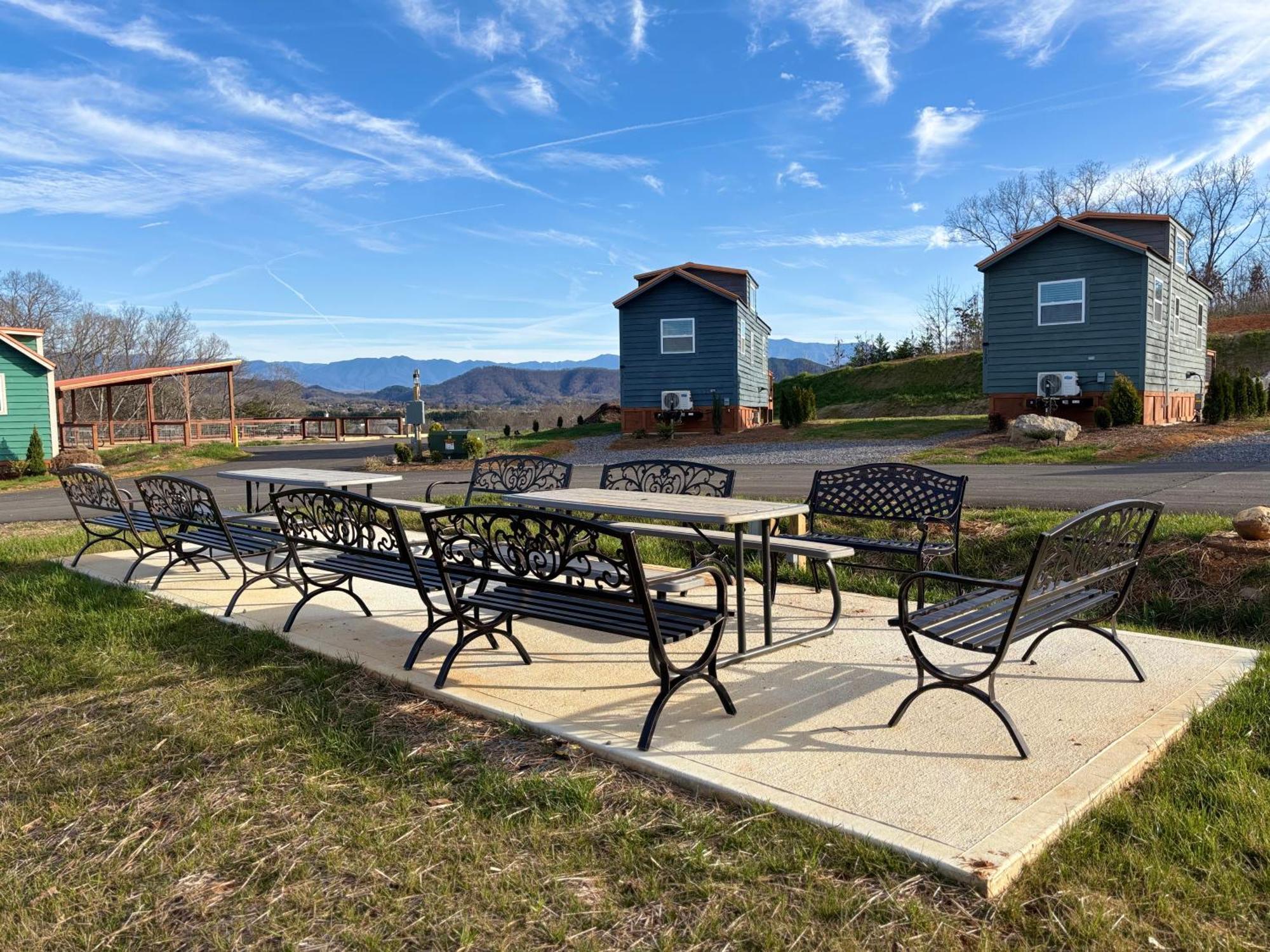 Sojourn Lodging Sevierville Kültér fotó